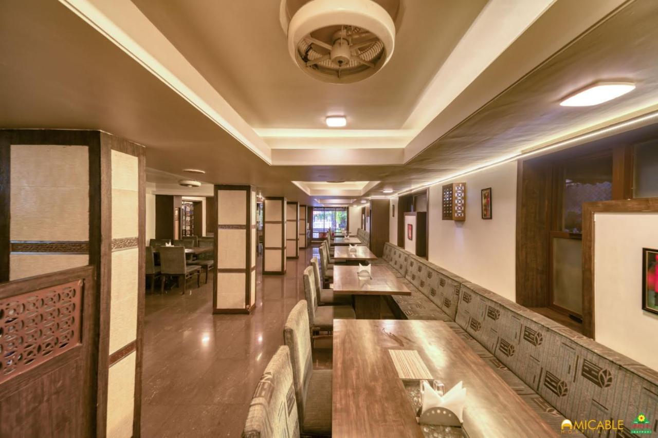Hotel Ashwin Igatpuri, Pure Veg & Jain Food Exterior foto